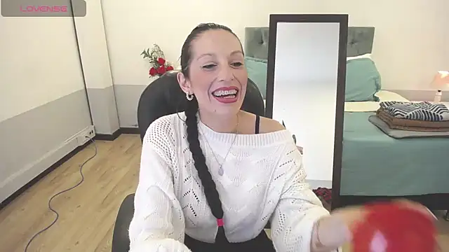 Nami sunny online show from February 2025 09:49:02 PM