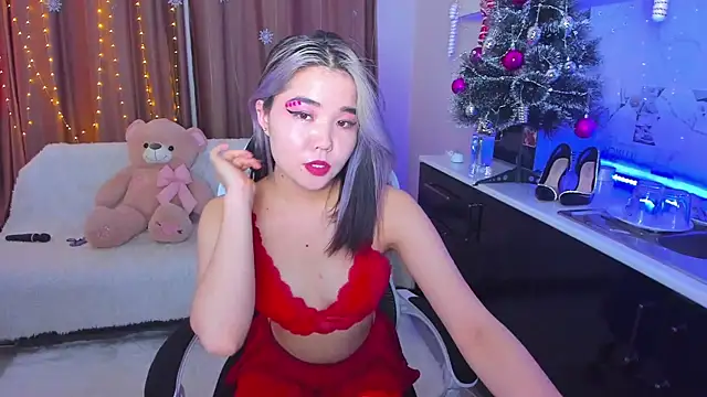 Dollyaa online show from December 2024 10:44:02 AM