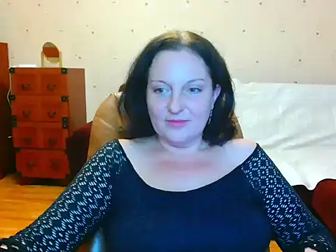 Alice3694 online show from December 2024 07:03:02 PM