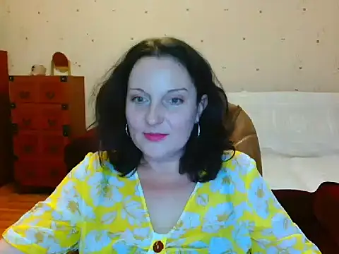 Alice3694 online show from December 2024 01:14:01 PM