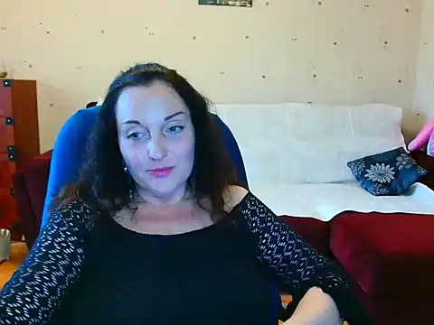 Alice3694 online show from May 2026 06:42:02 AM