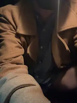 Snapshot of Hideen-real-face chatting on March 2025 10:22:01 AM Hideen-real-face online show from March 2025 10:22:01 AM