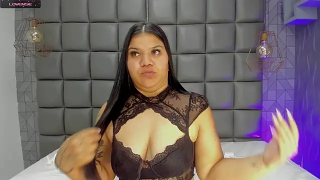 Snapshot of mile_uribe chatting on February 2025 10:21:02 AM mile uribe online show from February 2025 10:21:02 AM