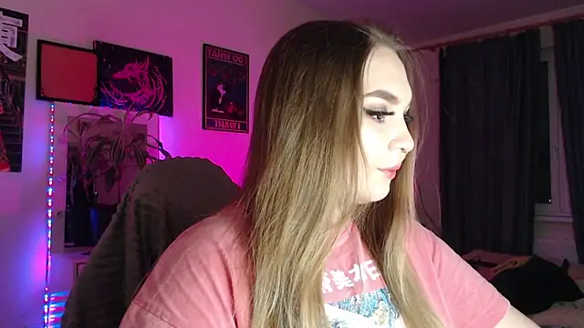 Greeenfriends6969 online show from November 2025 09:58:01 PM