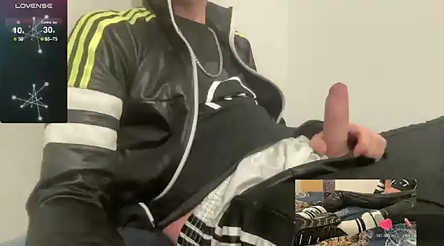 Snapshot of Nikeproll chatting on February 2025 12:20:01 PM Nikeproll online show from February 2025 12:20:01 PM