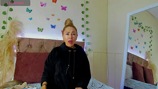 emagarcia online show from October 2025 12:39:02 PM