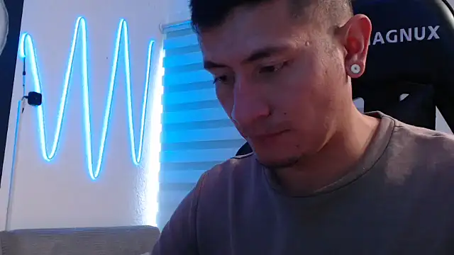 Snapshot of team_dinamite69 chatting on October 2025 02:40:01 PM team dinamite69 online show from October 2025 02:40:01 PM