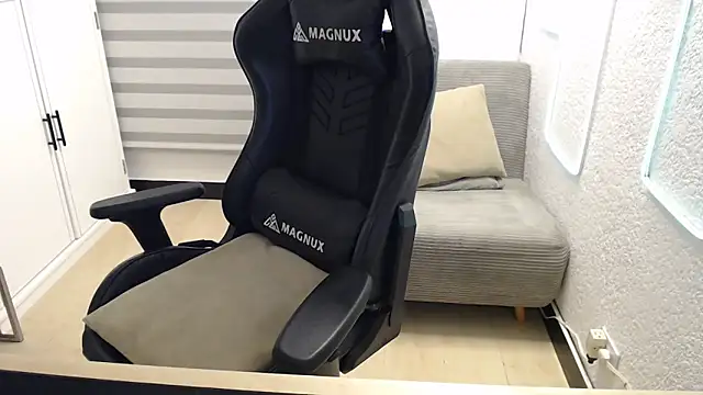 Snapshot of team_dinamite69 chatting on February 2026 12:42:01 PM team dinamite69 online show from February 2026 12:42:01 PM