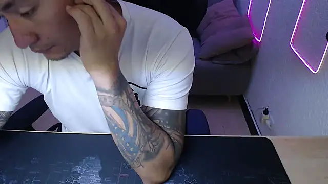 Snapshot of team_dinamite69 chatting on February 2026 12:23:02 PM team dinamite69 online show from February 2026 12:23:02 PM