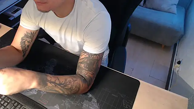 Snapshot of team_dinamite69 chatting on February 2026 12:13:02 PM team dinamite69 online show from February 2026 12:13:02 PM