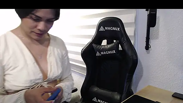 team dinamite69 online show from May 2026 01:49:02 PM