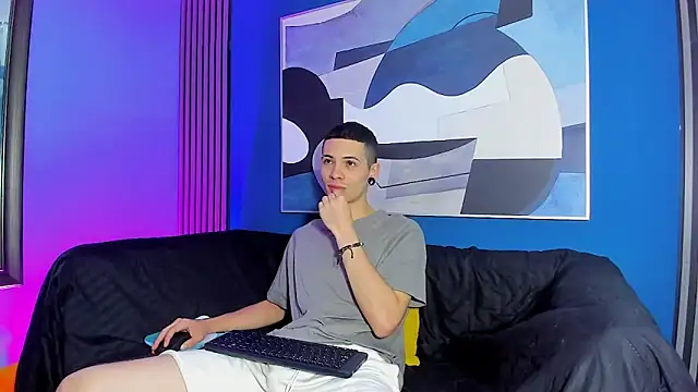 Jefer rick  online show from October 2025 12:44:02 PM