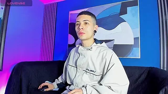 Jefer rick  online show from October 2025 12:47:01 PM