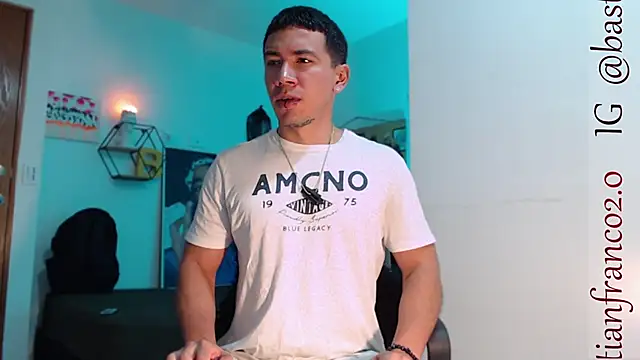 Snapshot of marc_ginale chatting on February 2025 11:55:01 PM marc ginale online show from February 2025 11:55:01 PM