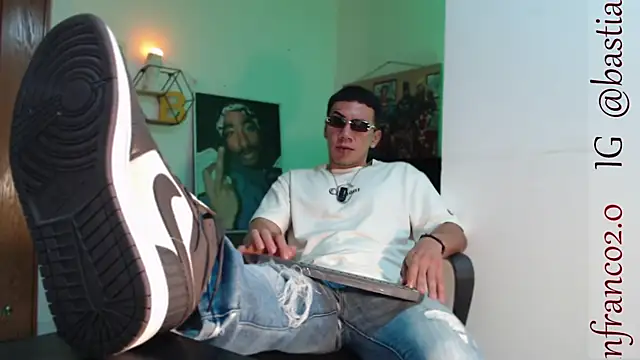 Snapshot of marc_ginale chatting on February 2025 02:21:01 AM marc ginale online show from February 2025 02:21:01 AM