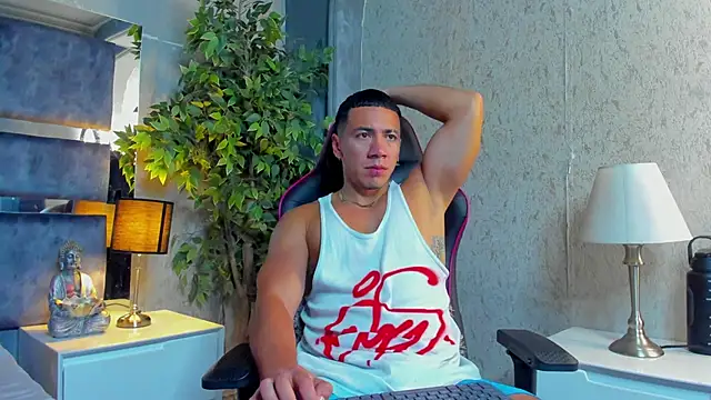 Snapshot of marc_ginale chatting on September 2025 09:38:02 PM marc ginale online show from September 2025 09:38:02 PM