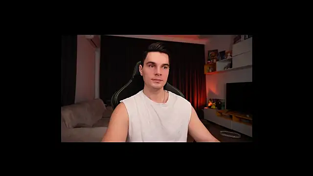 Snapshot of billypassion chatting on February 2025 04:37:02 AM billypassion online show from February 2025 04:37:02 AM