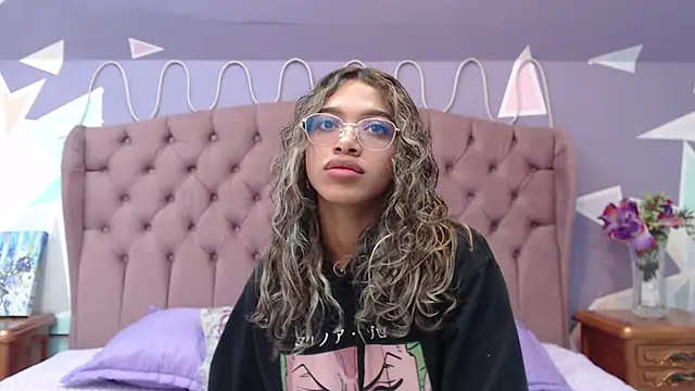 Snapshot of BritneyCollins chatting on March 2025 11:31:01 AM BritneyCollins online show from March 2025 11:31:01 AM