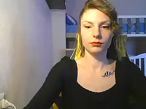 Feli blue online show from February 2025 08:59:02 AM