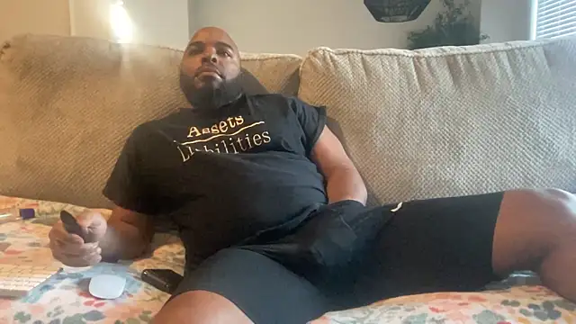 Snapshot of Bbcfun44 chatting on December 2024 02:51:01 PM Bbcfun44 online show from December 2024 02:51:01 PM