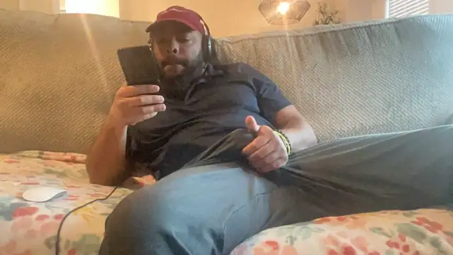 Snapshot of Bbcfun44 chatting on January 2025 02:35:01 PM Bbcfun44 online show from January 2025 02:35:01 PM