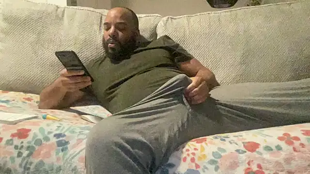 Snapshot of Bbcfun44 chatting on February 2025 08:43:02 AM Bbcfun44 online show from February 2025 08:43:02 AM