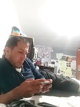 Alexand1999 online show from February 2026 11:33:01 PM