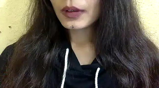 Snapshot of krati74 chatting on January 2025 05:55:01 PM krati74 online show from January 2025 05:55:01 PM