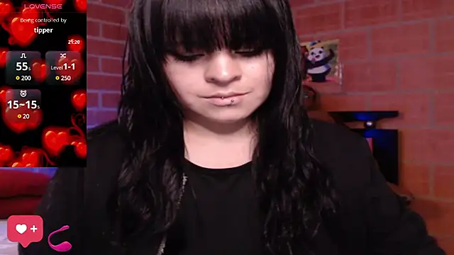 Snapshot of Valerydirty_dark chatting on December 2024 08:51:01 PM Valerydirty dark online show from December 2024 08:51:01 PM