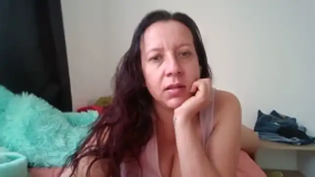 milfevha online show from December 2025 11:59:01 AM