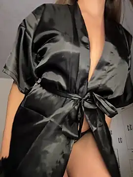 Iris lee online show from October 2025 09:59:02 PM