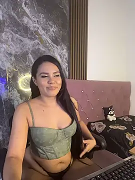 nicol jone1 online show from June 2026 12:38:02 AM