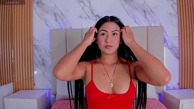 Iris Thompson  online show from January 2026 04:50:01 AM