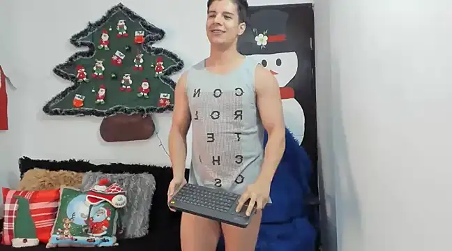 Snapshot of cory_okell chatting on December 2024 03:15:02 AM cory okell online show from December 2024 03:15:02 AM