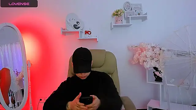 Snapshot of Dolly__Queen_ chatting on February 2025 09:22:01 PM Dolly Queen online show from February 2025 09:22:01 PM