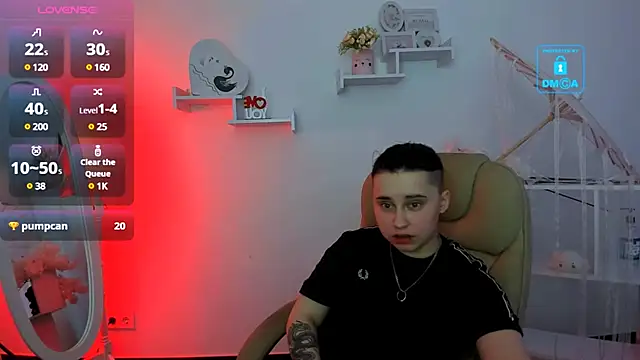 Snapshot of Dolly__Queen_ chatting on February 2025 11:52:01 PM Dolly Queen online show from February 2025 11:52:01 PM