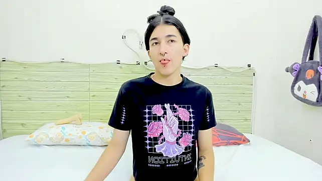 Evil Queen13 online show from January 2026 08:34:02 PM