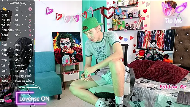 Snapshot of flowers18 chatting on September 2025 10:22:01 PM flowers18 online show from September 2025 10:22:01 PM