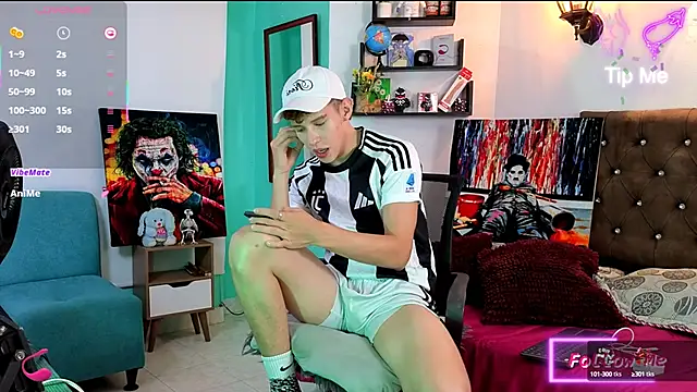 Snapshot of flowers18 chatting on October 2025 09:37:02 PM flowers18 online show from October 2025 09:37:02 PM