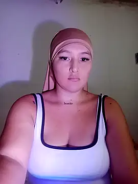 Celeste camila18 online show from October 2025 10:04:01 PM