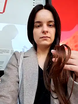 Snapshot of RaonXO chatting on December 2024 11:54:02 AM RaonXO online show from December 2024 11:54:02 AM