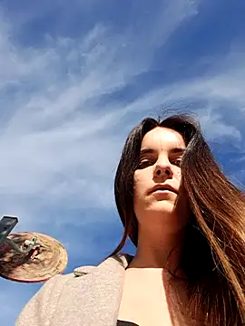 Snapshot of RaonXO chatting on January 2025 01:41:02 PM RaonXO online show from January 2025 01:41:02 PM