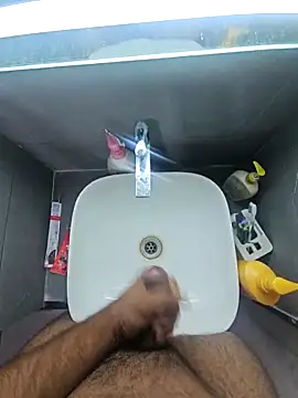 rahulGJ03 online show from February 2026 06:28:02 PM