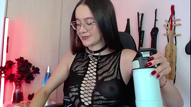 Alisson Beckett online show from April 2026 08:14:01 PM