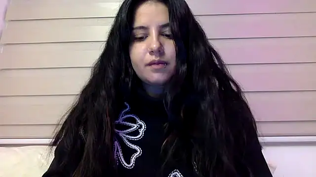 Snapshot of Mariasool chatting on September 2025 04:27:01 AM Mariasool online show from September 2025 04:27:01 AM