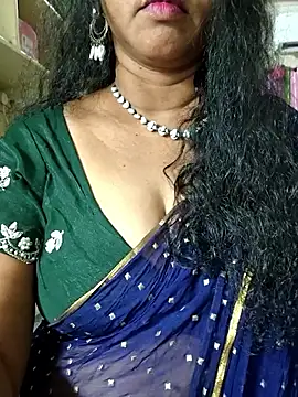 Snapshot of Bangarupapa chatting on May 2026 04:29:01 AM Bangarupapa online show from May 2026 04:29:01 AM