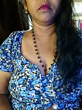 Snapshot of Bangarupapa chatting on June 2026 05:31:01 AM Bangarupapa online show from June 2026 05:31:01 AM