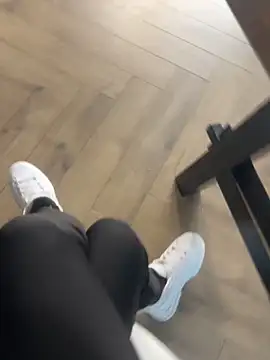 FeetVibe online show from November 2025 08:25:01 AM