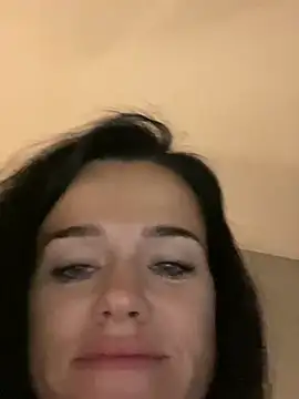 English-Chloe96 online show from December 2024 10:27:01 PM