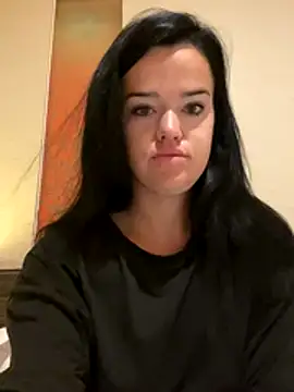 English-Chloe96 online show from November 2025 05:02:01 AM